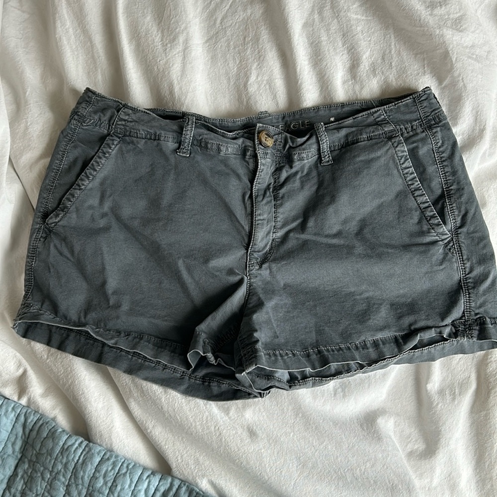 Blue Grey American Eagle super Stretch Shorts size 14